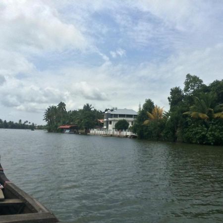 Captains Cabin Backwater Resort Alappuzha Εξωτερικό φωτογραφία