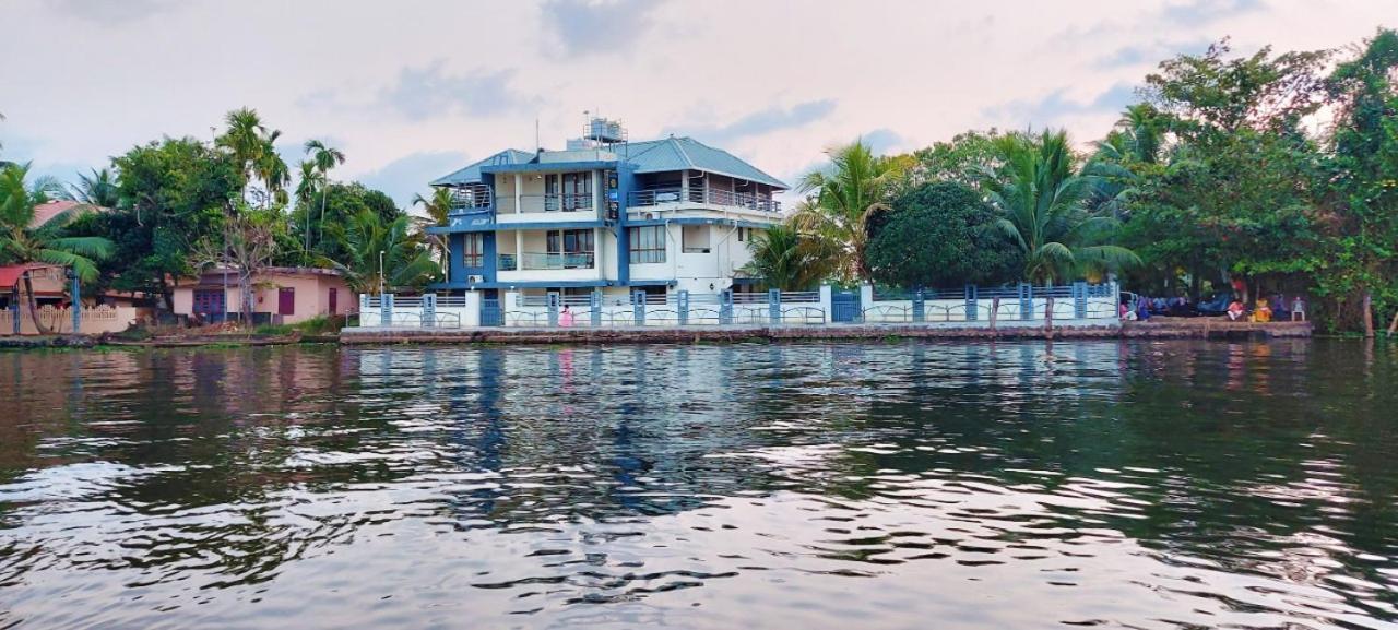 Captains Cabin Backwater Resort Alappuzha Εξωτερικό φωτογραφία